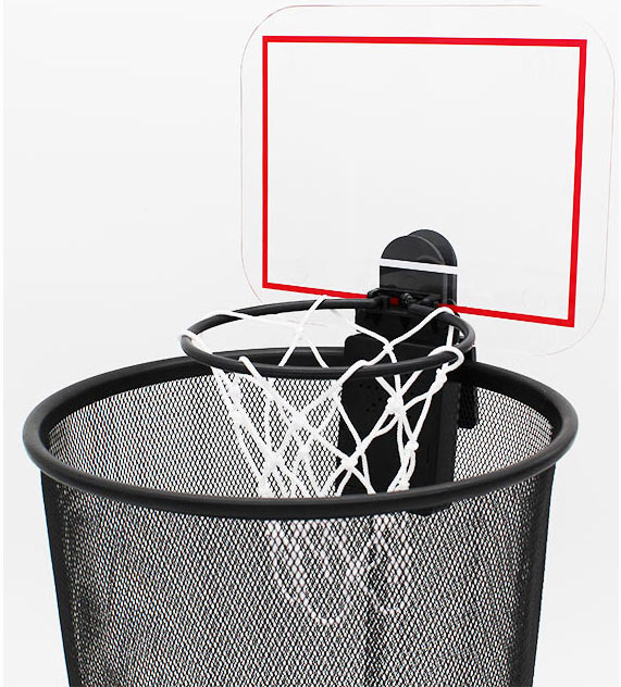Clip-On Basketballkorb mit Sound für Papierkorb: Mühelose Montage am Mülleimer-Rand